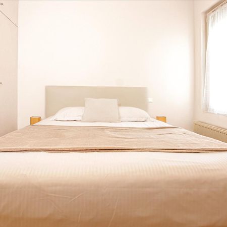 Appartement T2 De Luxe Face Au Jardin Public Бордо Экстерьер фото